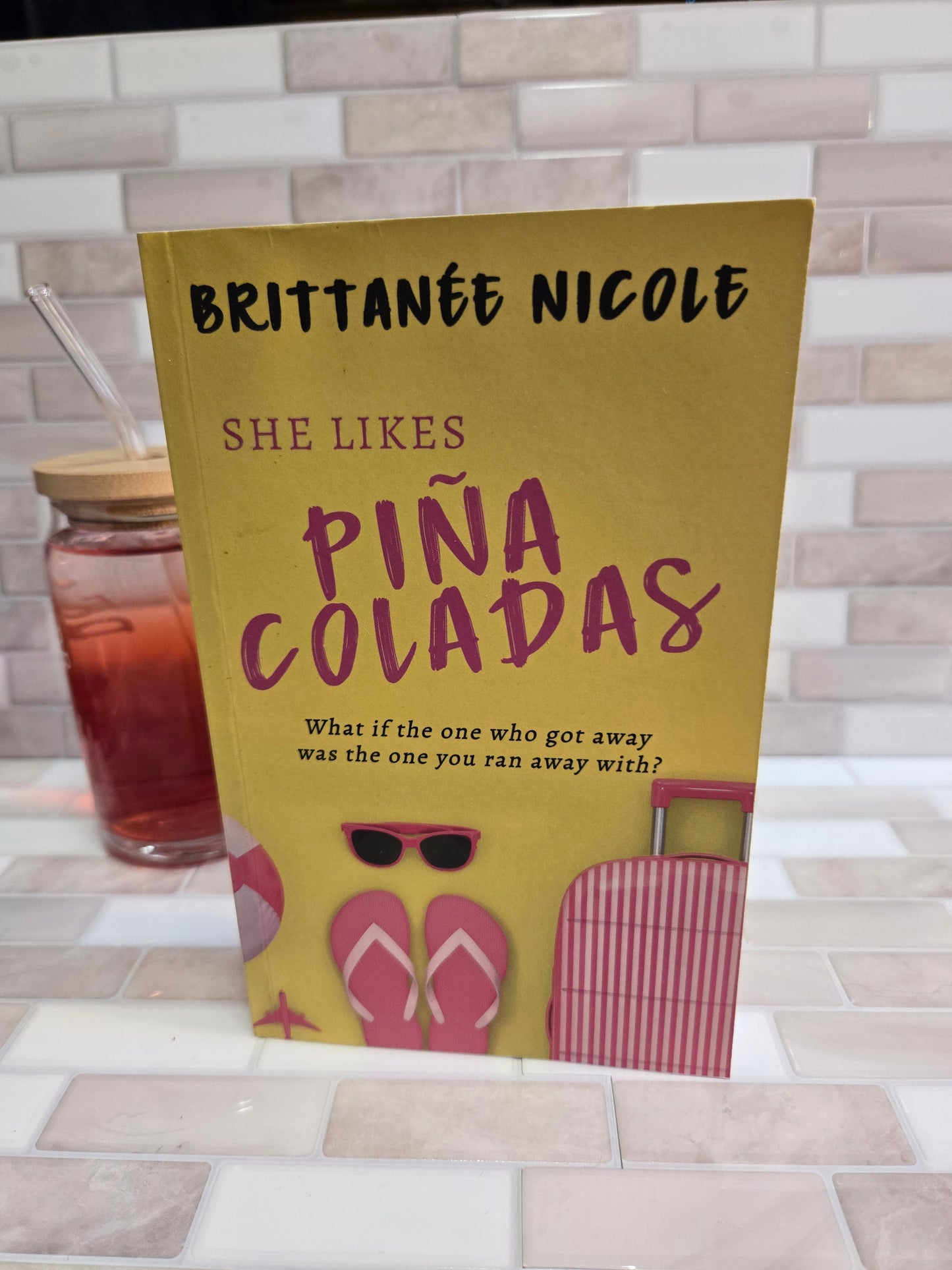 She Likes Piña Coladas (Bristol Bay #1)