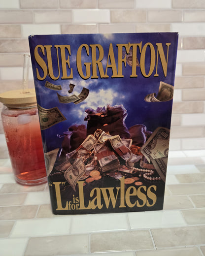 L is for Lawless (A Kinsey Millhone Mystery, Book 12)